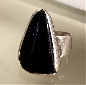 Ασημένιο δαχτυλίδι 925 με μαύρο χρυσόλιθο