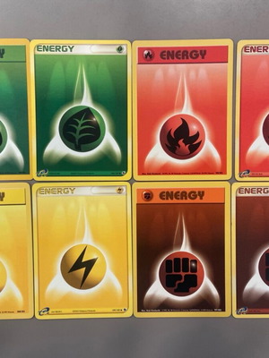 Pokemon Cards Energy Bundle like new