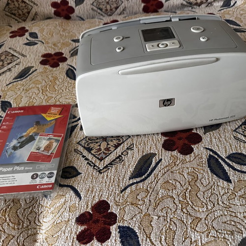 HP Photo Printer like new, digital, Bluetooth compatible