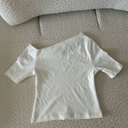 Kiabi Off-Shoulder Top White Like New Size XS