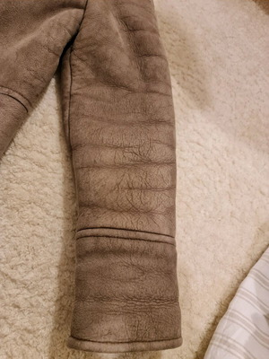 Chaton mouton used in elephant color made of genuine lamb leather size M