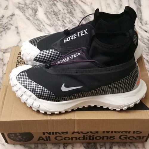 Nike ACG Mountain Goretex athletic shoes like new, size 43