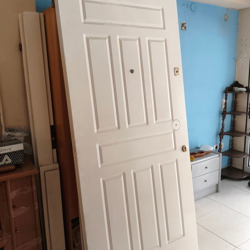 Εξώπορτα λευκή και καφέ 211x99 εκ. με κάσα