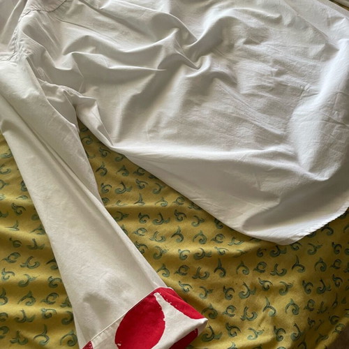 Moschino shirt genuine, size L, white, 10/10 condition