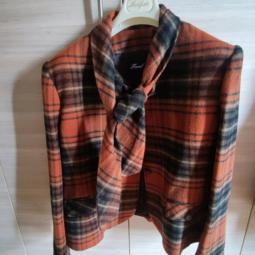 Forel checked jacket with integrated scarf like new, multicolor