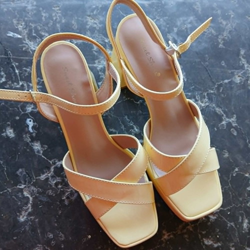 SweetShoes Lemon Yellow High Heel Sandals with Platform, New, Size 39