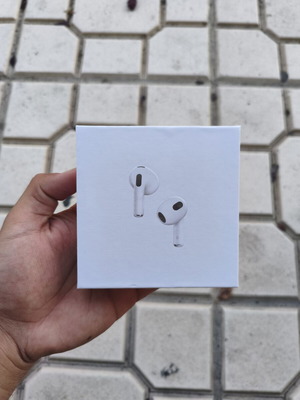 Bluetooth earbuds