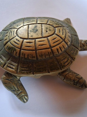 Bronze vintage turtle ashtray used, 1970s