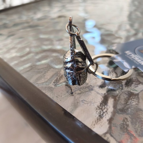Keychain Hellas helmet new, silver