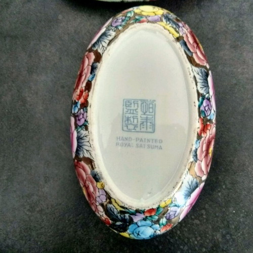 Royal Satsuma vase and jewelry box used