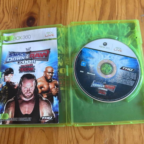 Smackdown VS Raw 2008 Xbox 360 game like new, action fighting