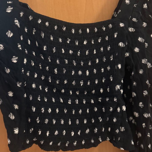 LC Waikiki off-shoulder blouse like new, black and white, size L