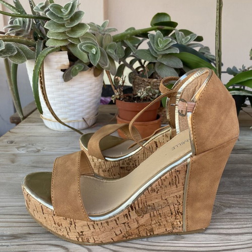 Camille Brown Platform Sandals Size 39 Like New, 10cm Heel
