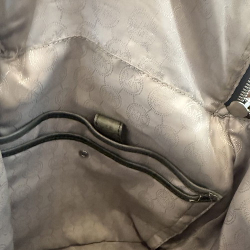 Michael Kors Lisbeth μεσαίο δερμάτινο σακίδιο, σκούρο ελιάς
