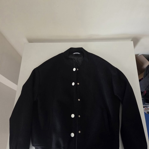 Bomber jacket Anel black, like new, missing third button