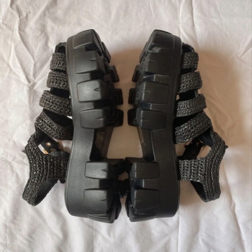 Renato Garini fisherman style sandals black like new, size 37