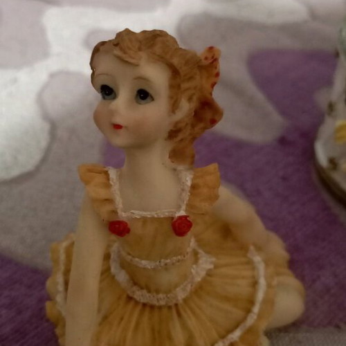 Decorative plaster ballerinas new, set of 4 pieces