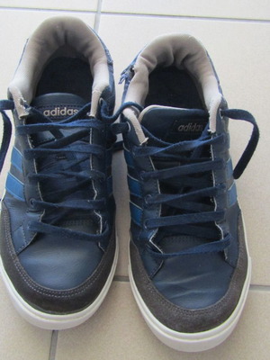 Παπούτσια Adidas μεταχειρισμένα, ανδρικά sneakers μπλε, μέγεθος 42 2/3