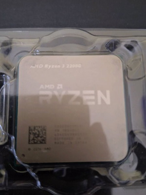 Ryzen 3 2200G like new, fully functional