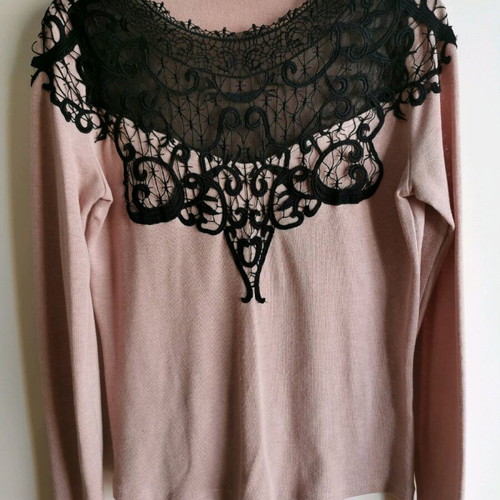 Blouse used with tulle and embroidery pink, size S