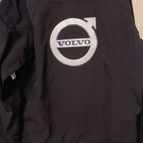 Volvo jacket new without tag, size L