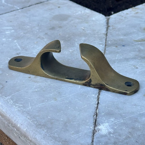 Vintage brass boat cleat decorative, used, 16 cm