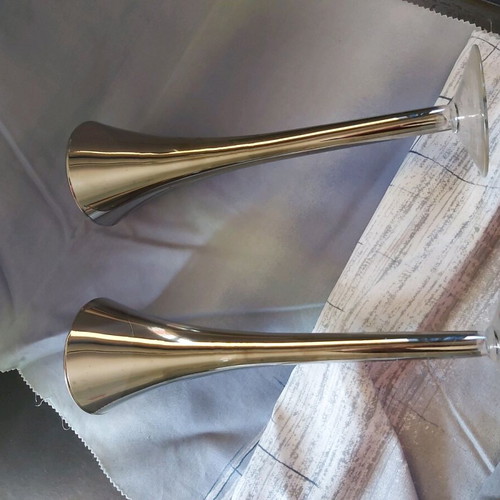 Champagne glasses like new, festive set for two
