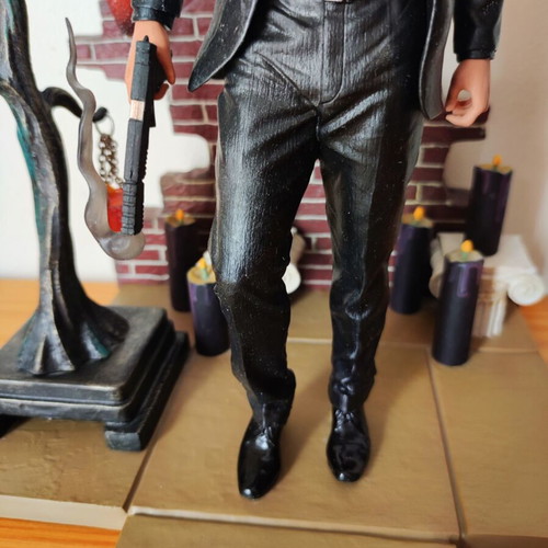 John Wick Chapter 2 collectible statue action figure like new