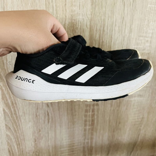 Adidas boys' athletic shoes used, size 29, black and white