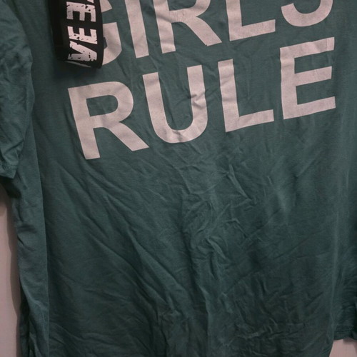 Women's blouse like new, cypress color, size M to L