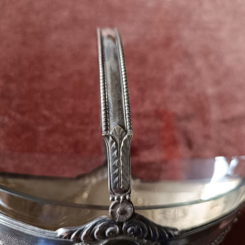 Vintage Bonbonnière Basket Art Nouveau Style Silver Plated Like New