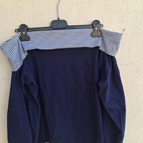 Women's blouse used, striped style, blue color