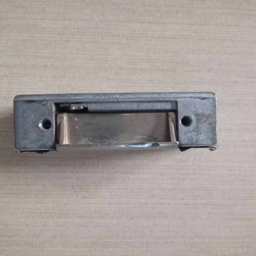 Domus electric door strike 8-12v used with button and new 250mm plate