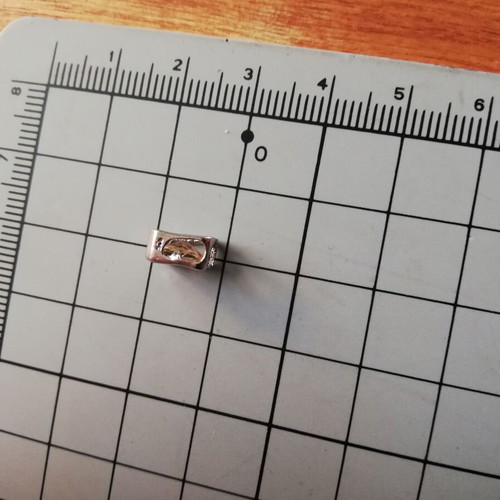 Silver 925 pendant like new with honey zircon