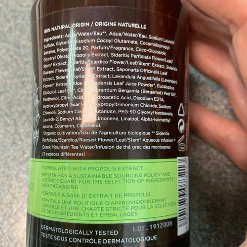 Apivita Tonic Mountain Tea shower gel with essential oils 250ml