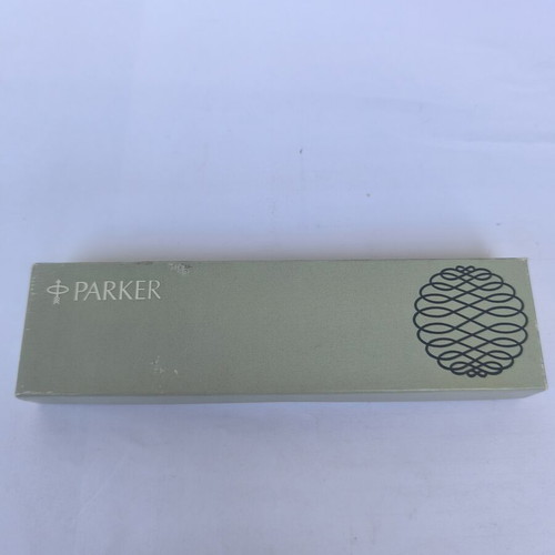 Parker 21 fountain pen made in USA, blue resin and stainless steel cap