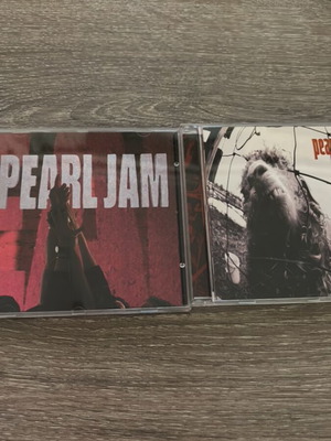 Pearl Jam discography CD like new, set of two