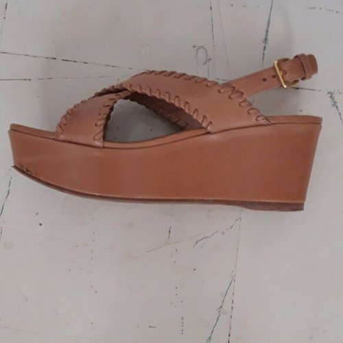 Car Shoe beige platform sandals like new, size 37