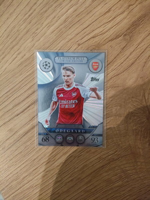 Odegaard Platinum Pull Limited Edition card like new