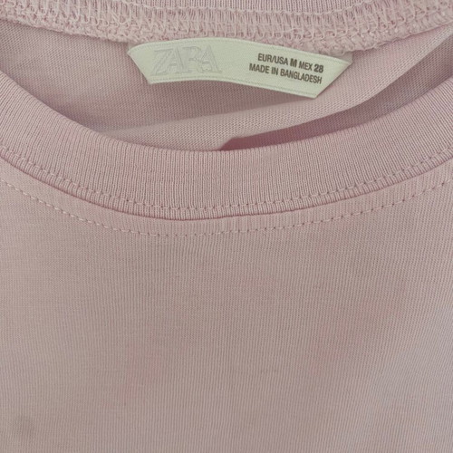 Stradivarius pants and Zara T-shirt like new, size medium