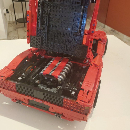 Lego Ferrari Testarossa moc 1:8 new, assembled