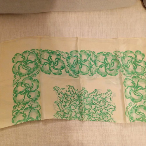 Square scarf like new, white and green