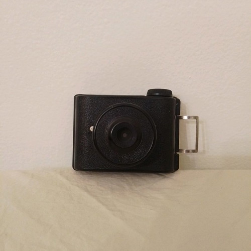 V .P. Twin camera used from 1930 made of bakelite
