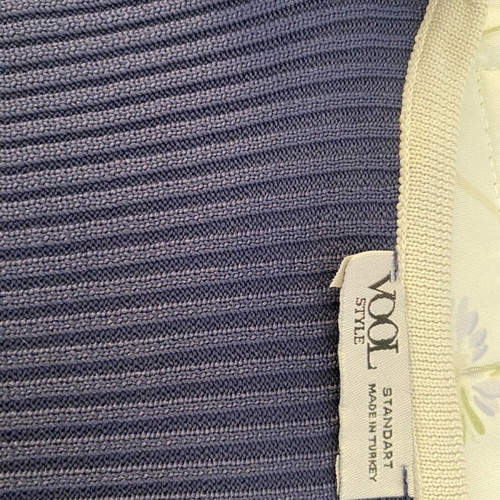 Zoelle blue crop blouse size S/M