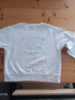 Guess women's sweatshirt size S like new, white