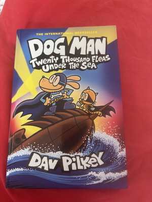 Dog Man Twenty Thousand Fleas Under the Sea like new