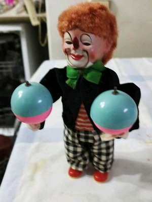 Vintage wind-up clown toy with maracas Max Carl West Germany like new