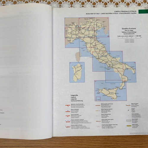 AA Road Atlas Italy 2006 like new, Italy road map