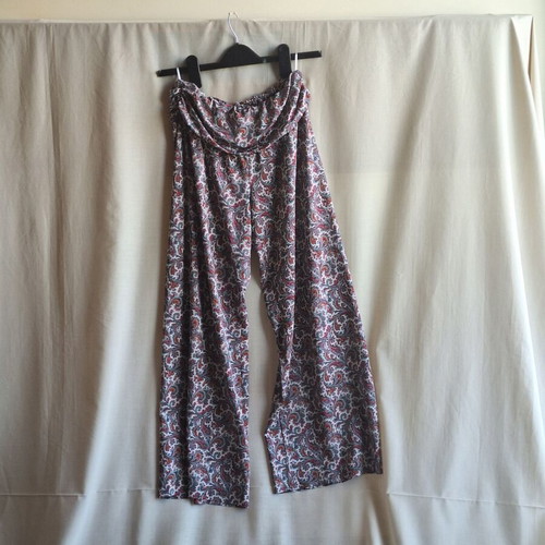 Estro Summer Medium Wide Leg Pants Paisley Pattern Boho