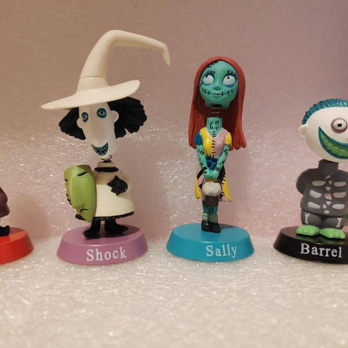 Jack Skellington and Sally collectible figure set like new